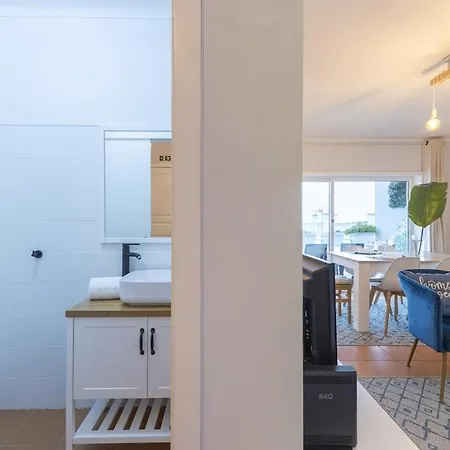 Divine Waves Duplex By Portugal Active Apartment *
